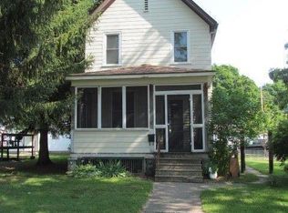 702 1st Ave, Clinton, IA 52732