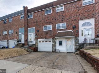 3544 Gloucester Ln, Philadelphia, PA 19114