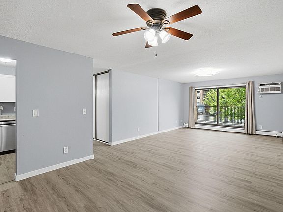 3rd image of 1871 Silver Bell Rd APT 107