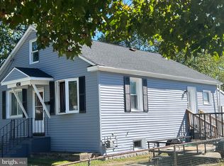 450 Arline Ave, Glendora, NJ 08029