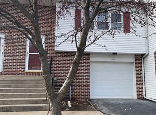 149 Pickwick Pl, Millersville, PA 17551