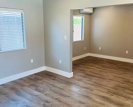 4th image of 2807 Buckingham Rd #1/2