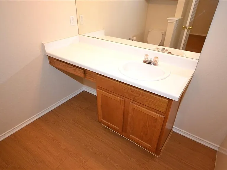 3207 Picton Ct — Photo 11