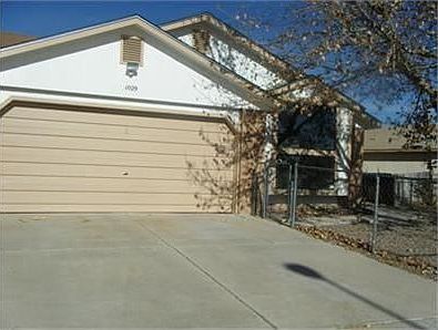 1st image of 1029 Camino Del Rey Dr