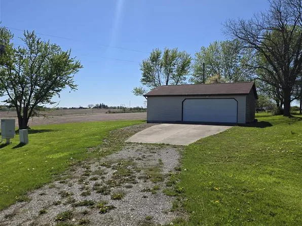 5083 120th St.NE, Solon, IA 52333