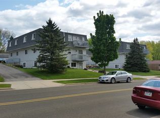 805 Columbus St APT 1, Sun Prairie, WI 53590