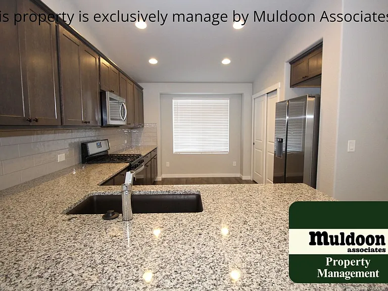 10339 Finn Dr — Photo 6