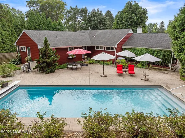 38 Winfield Drive, Little Silver, NJ 07739