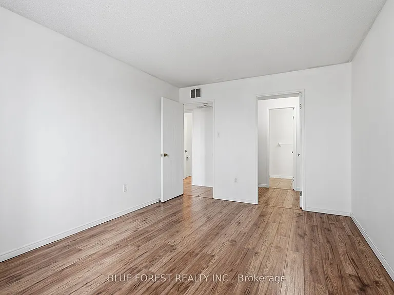 30 Chapman Ct #610 — Photo 24