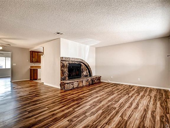 2nd image of 34990 Orange St