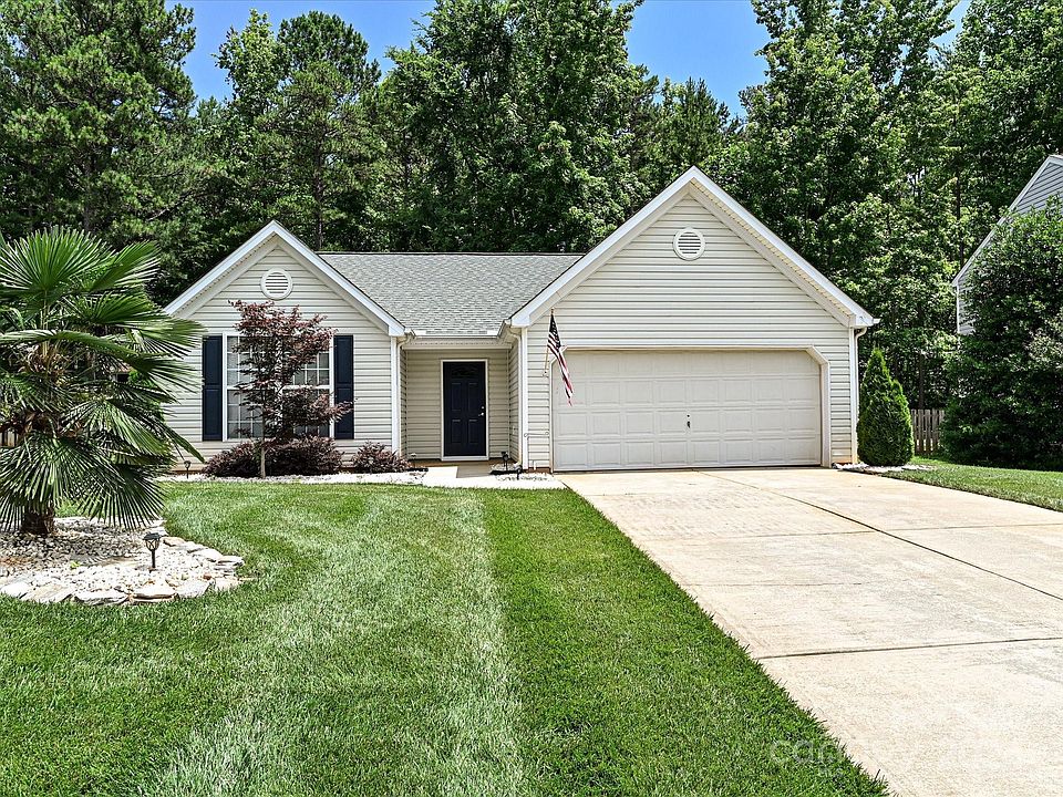 1st image of 1607 Eagle Lake Dr