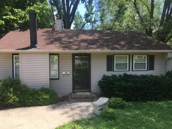 6669 Decatur St, Omaha, NE 68104