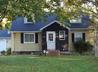 28 Lynda Ln, Rochester, NY 14624