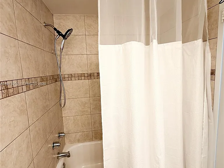 3725 S Ocean Dr #521 — Photo 21