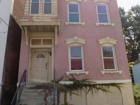 3270 6th Ave, Troy, NY 12180
