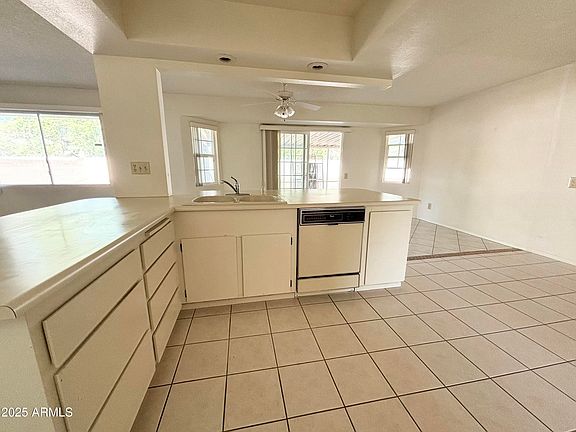 5th image of 17407 N COUNTRY CLUB Drive