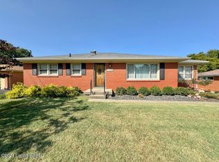 9007 Waltlee Rd, Louisville, KY 40291