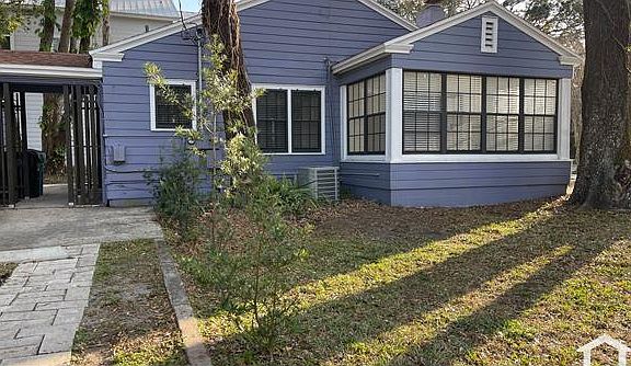 2nd image of 1201 Delaney Ave