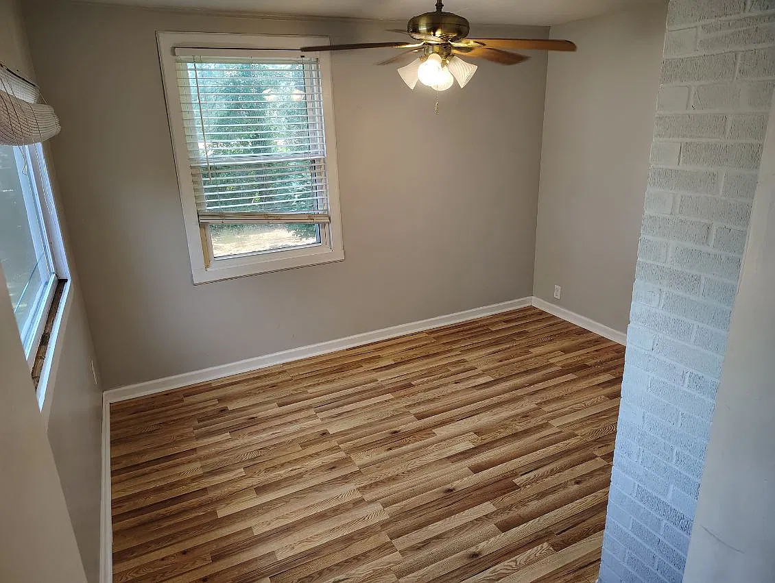 3 bed, 1750 sqft, $2,100 — Photo 3
