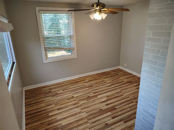 3rd image of 174 Killian Hill Rd NW