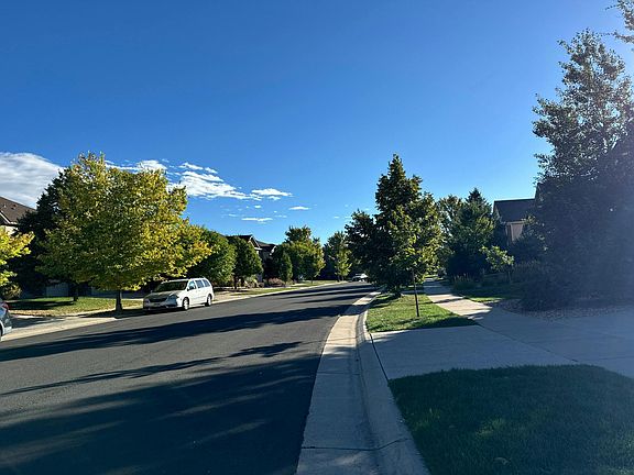 5th image of 26159 E Davies Dr