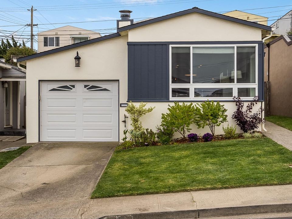 1st image of 7 Grandview Ave