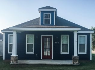 890 W Cato Springs Rd, Fayetteville, AR 72701