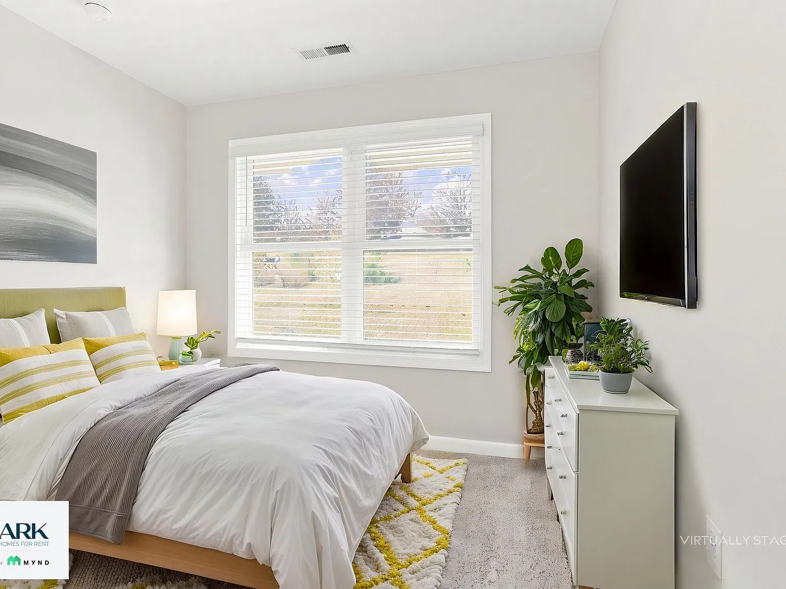 4 bed, 3.0 bath, 1746 sqft, $2,265 — Photo 4