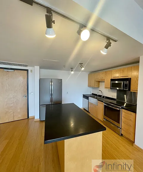 12600 SW Crescent St #308 — Photo 4