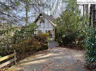 70 Holly Loop, Newland, NC 28657