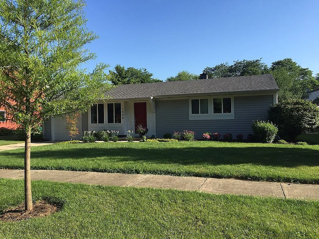 1556 Jewel Ave photo 1