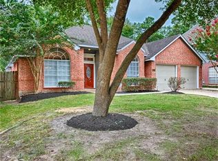 5006 Natural Bridge Dr, Kingwood, TX 77345