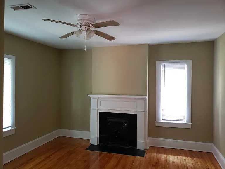 216 N Jefferson St — Photo 13