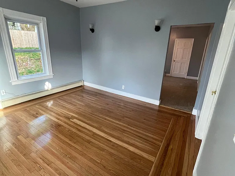 38 Metcalf Ave #1 — Photo 4