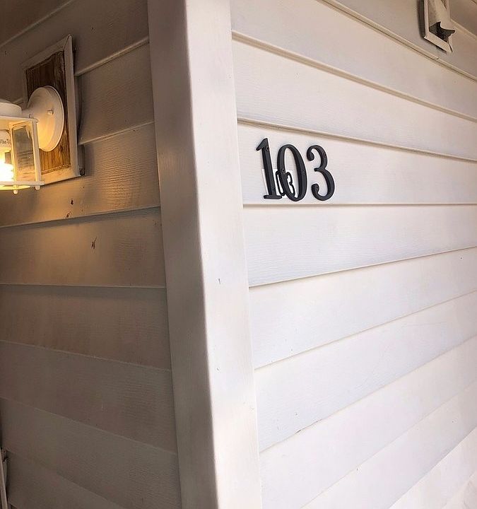 1st image of 3717 Turnpike Rd APT 103
