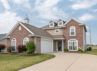 1592 Whisler Dr, Greenfield, IN