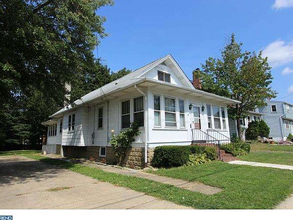 4th image of 819 Tatum St