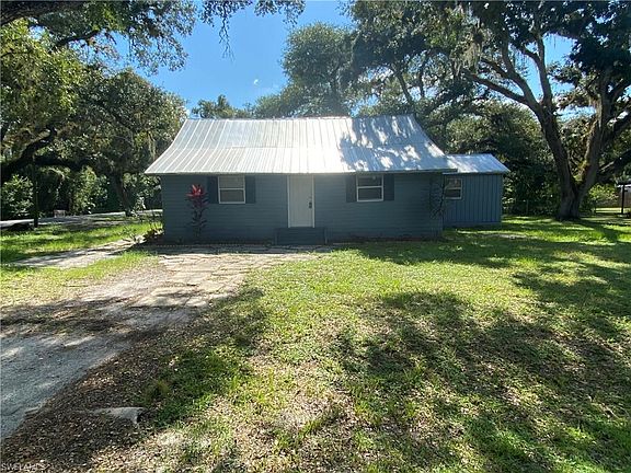 2nd image of 370 Broward Ave