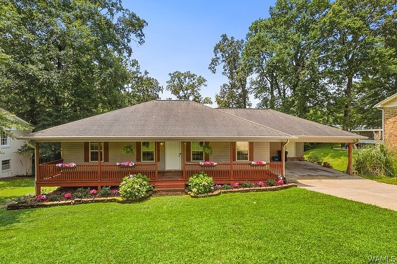 1st image of 1929 Idlewood Dr