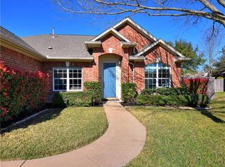 2204 Plainfield Ct, Pflugerville, TX 78660