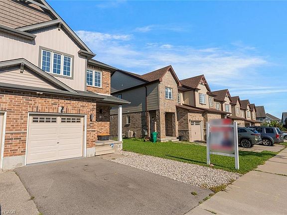 4th image of 65 Renfrew St