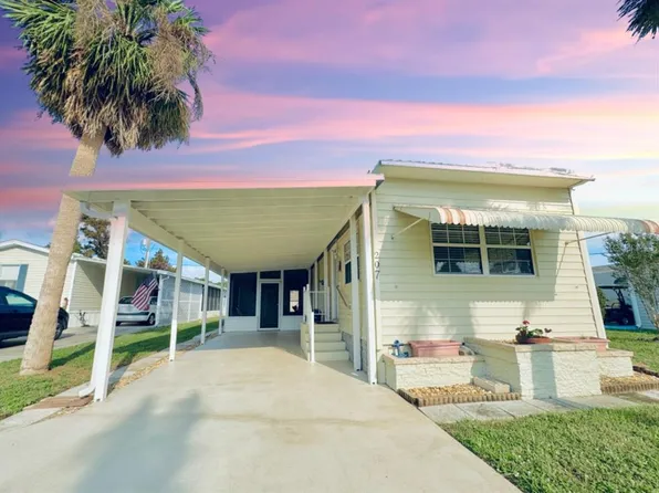 207 Blackburn Blvd, North Port, FL 34287