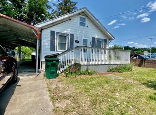 407 E Cavanaugh Rd, Lansing, MI 48910