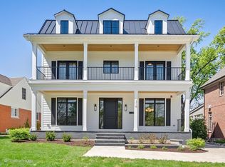 310 Harris Ave, Clarendon Hills, IL 60514