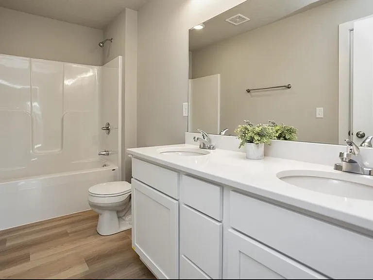 713 Umbra Pl — Photo 16