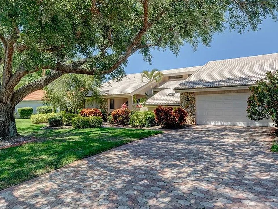1st image of 3919 Torrey Pines Blvd