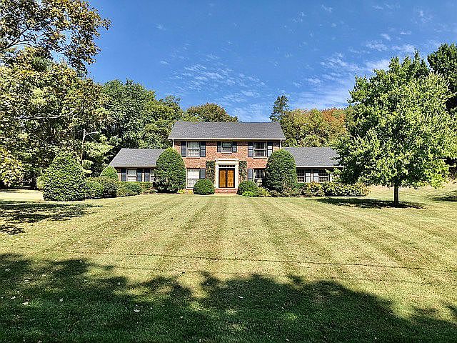 1st image of 5855 E Ashland Dr