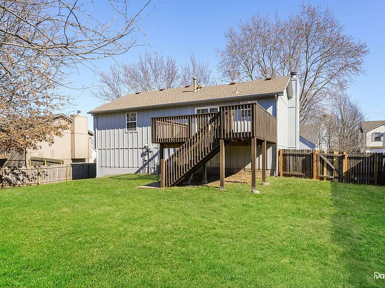 502 Woodson Ln — Photo 23