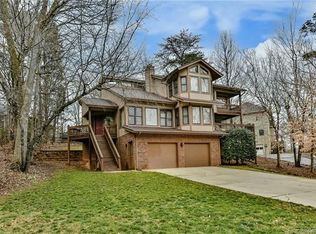 26057 Neptune Lndg, Tega Cay, SC 29708