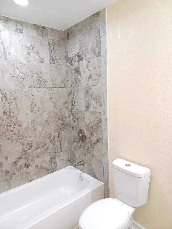 730 Aransas Ave — Photo 3